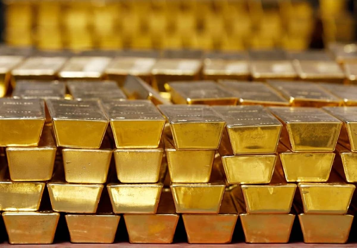 الذهب دون 4500 والدولار ينتظر بيانات الوظائف