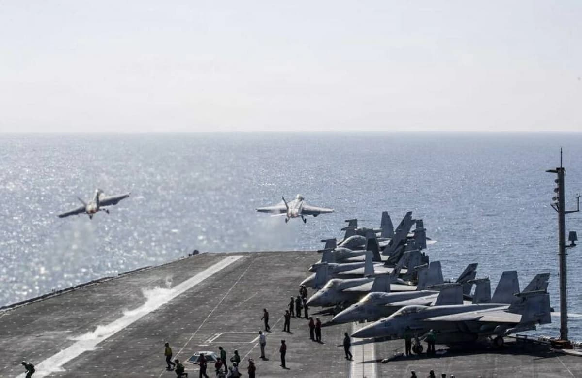 Iranian reports: Kish Island explosions