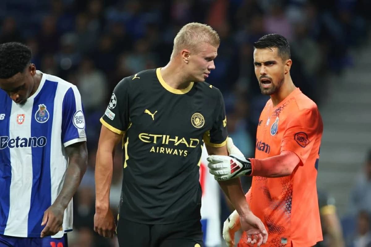 دوري أبطال أوروبا هالاند يتخطى حارس بورتو