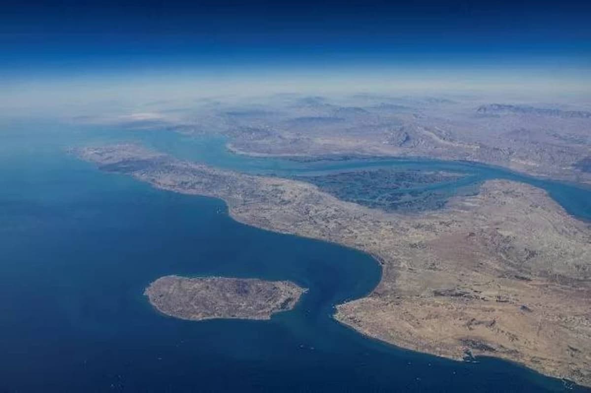 Iranian ship attack kills one, injures three