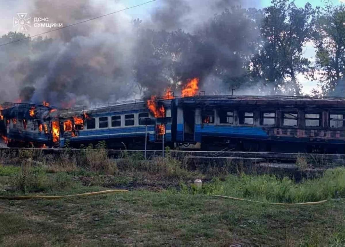 Russian missile strikes train between Kyiv and Warsaw