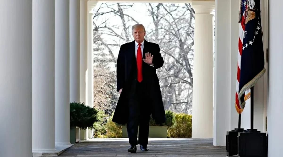 Trump Claims White House Was a "Dump"