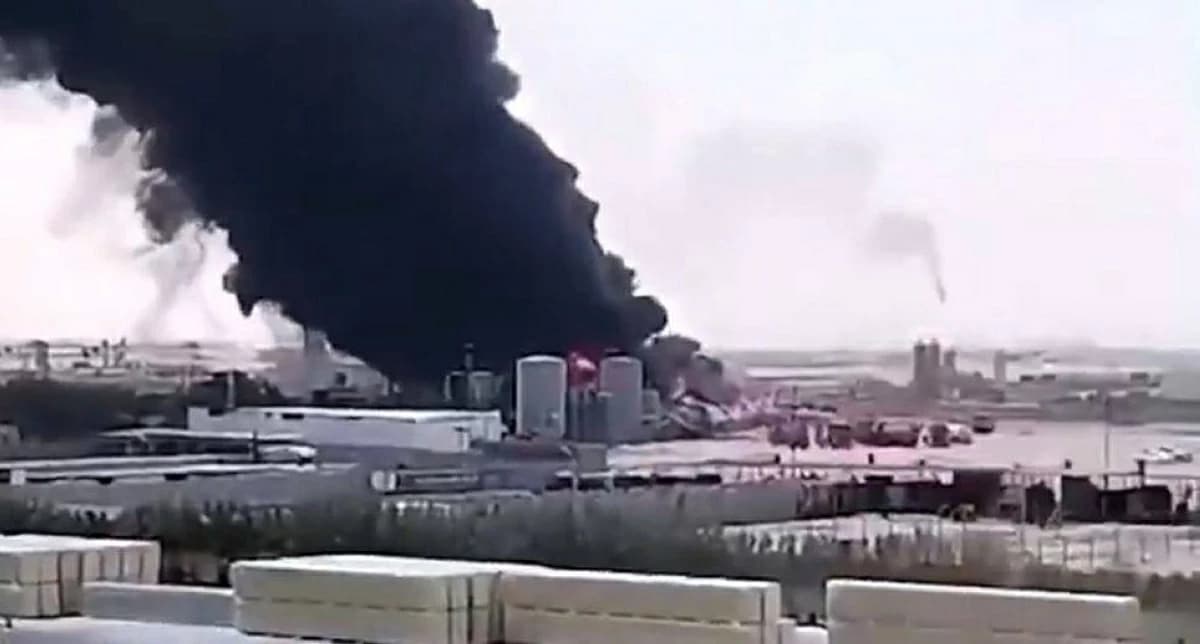 Iraq Basra ammonia leak causes casualties