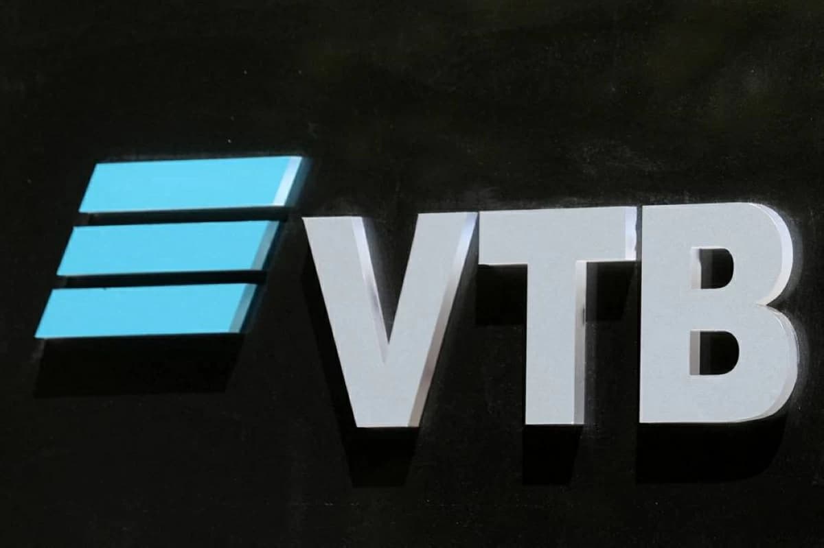 U S sanctions on Russia's second-largest bank