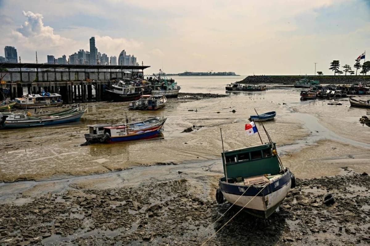 Panama Canal to cut ship traffic due to drought