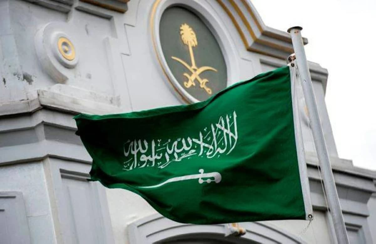 السعودية: هجوم الحوثيين على مكة انتهاك للمقدسات