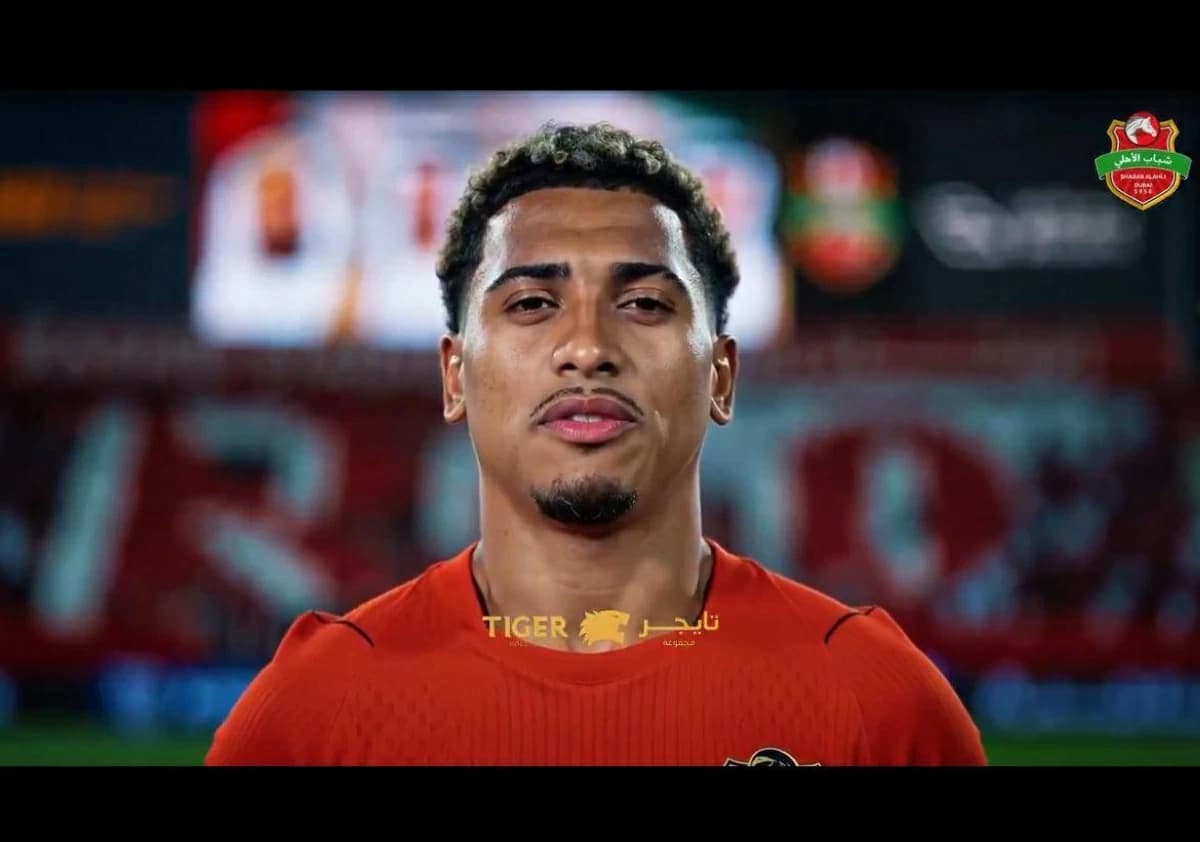 شباب الأهلي يتعاقد مع بيزيرا ويحدد الموسم