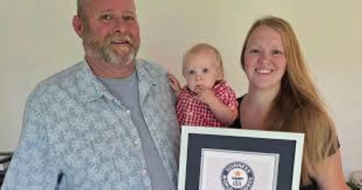 Family spanning five generations with September 17 date