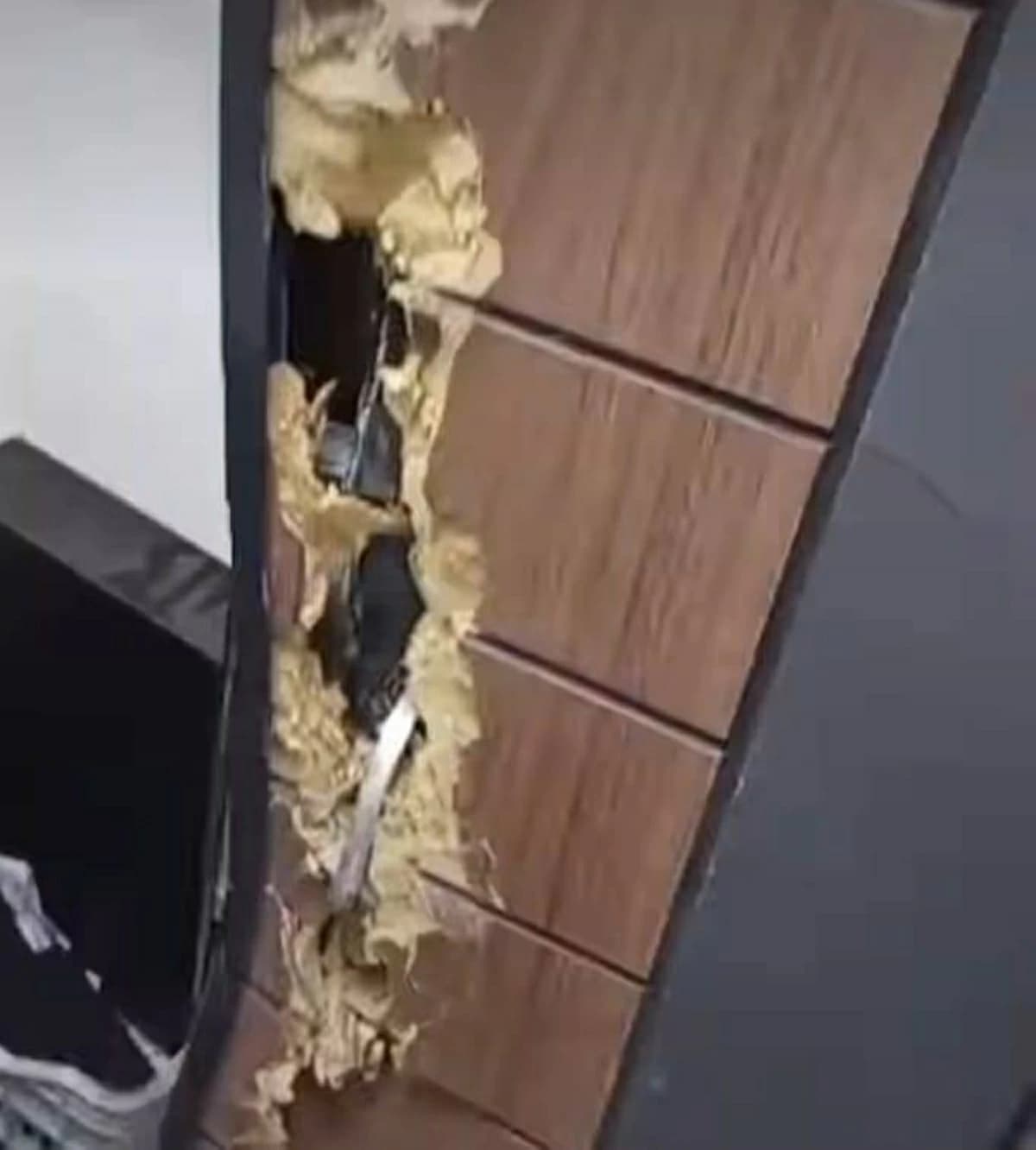 Robbery near Amman police station
