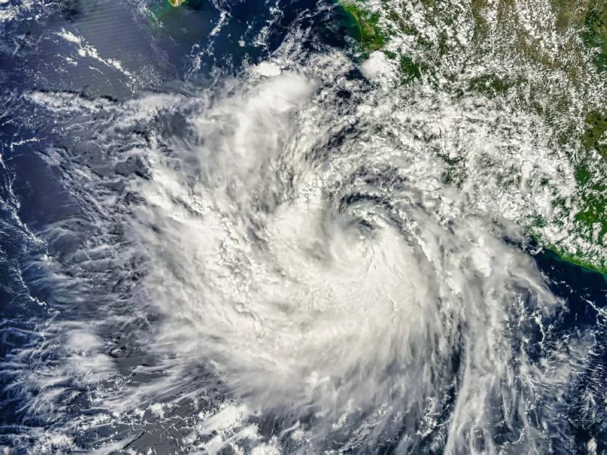Bolo intensifies into hurricane threatening Mexican coasts