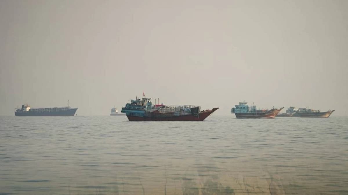 Fisherman Dead, 27 Rescued in Hormuz Attack