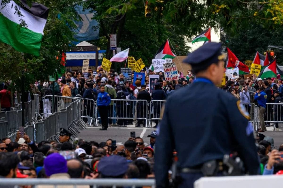 Protest in New York Leads to Arrests