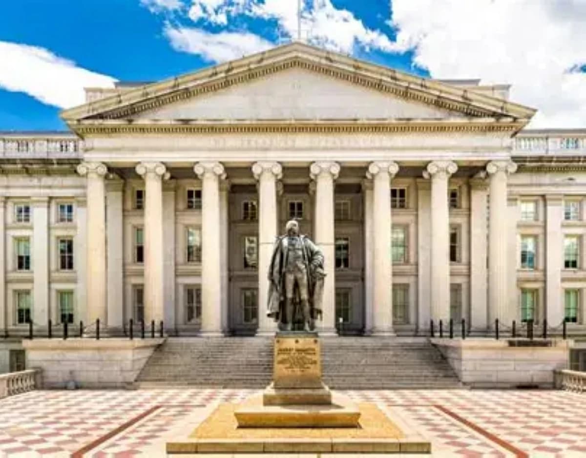 U.S. bond yields rise modestly
