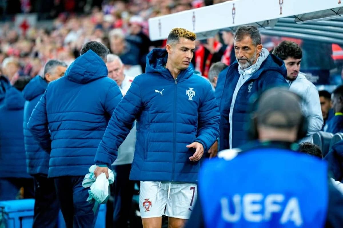 Ronaldo Ignored Portugal Fans