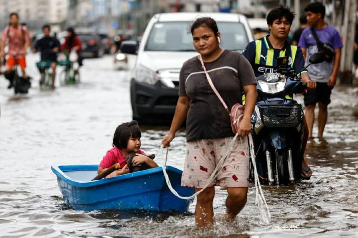 Thai Flood Damage Reaches 320 Million