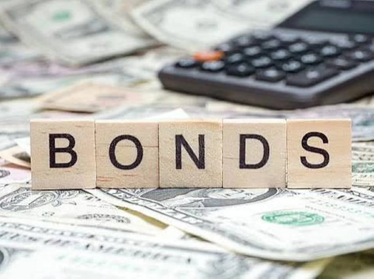 Bonds poised to challenge equities
