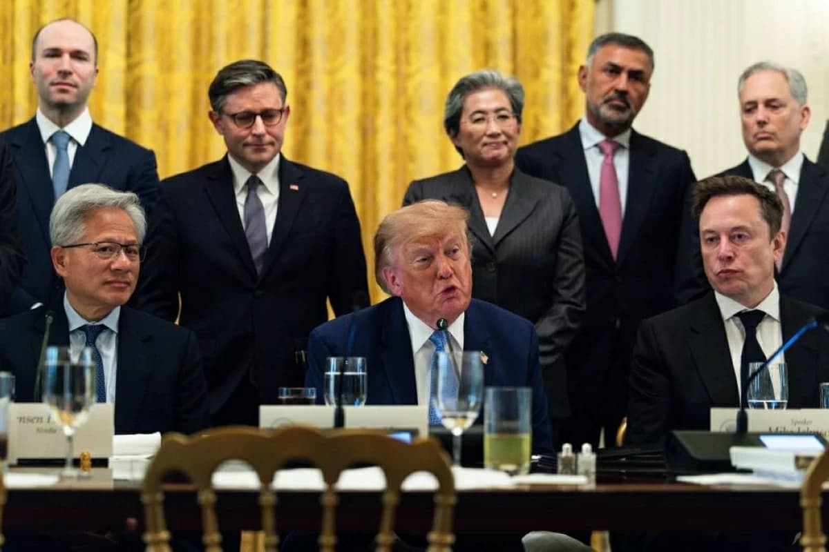 Trump promotes superintelligence and US firms pledge ethical self-regulation