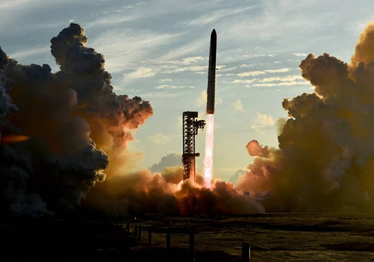 Starship engine issue and moon mission