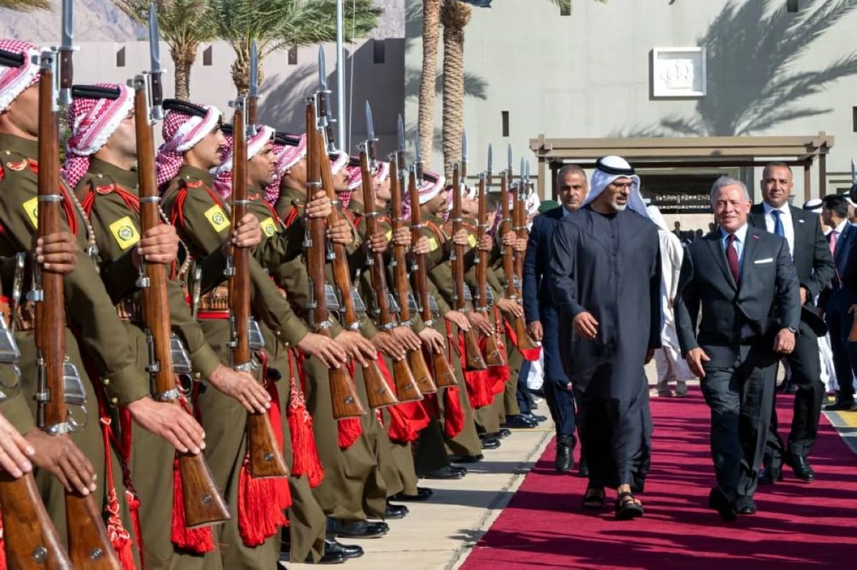 King of Jordan's farewell as Khaled bin Mohammed bin Zayed leaves