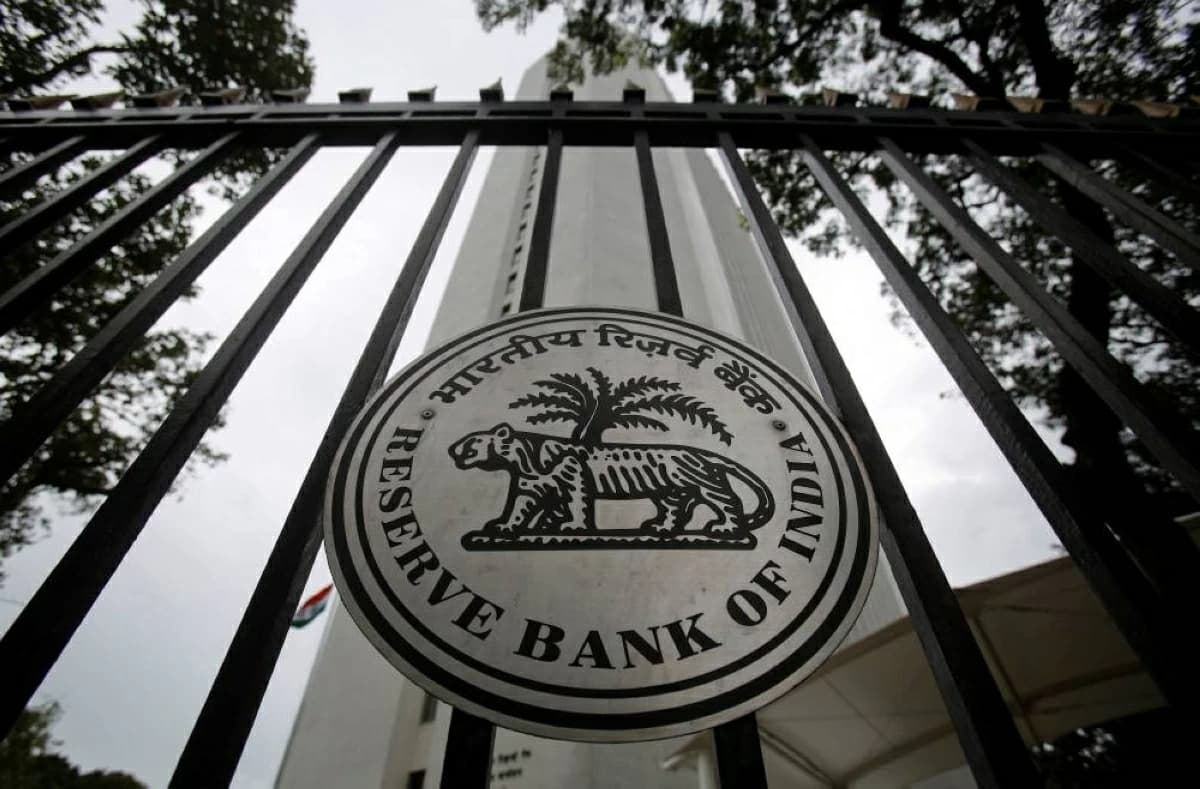India hikes interest rates amid inflation risks