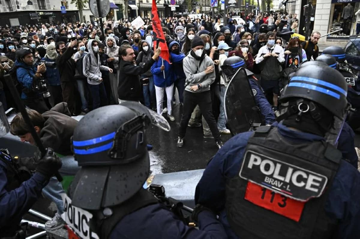 France to Iran: False reports on students unacceptable