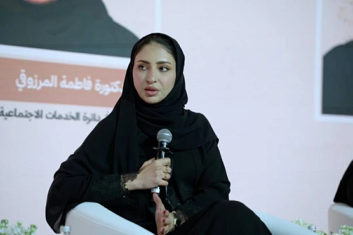 بلدية الشارقة تعرض خدماتها لكبار السن
