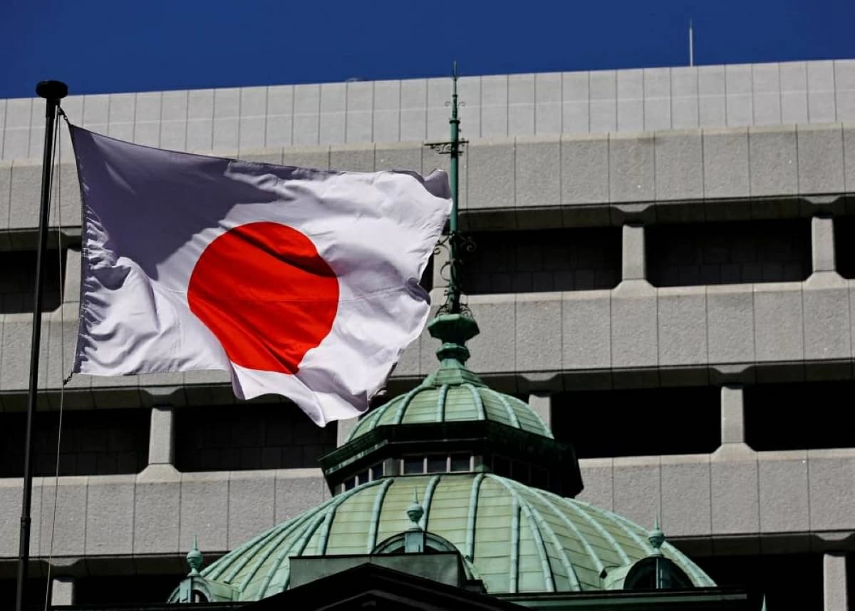 Japan stocks decline amid AI concerns