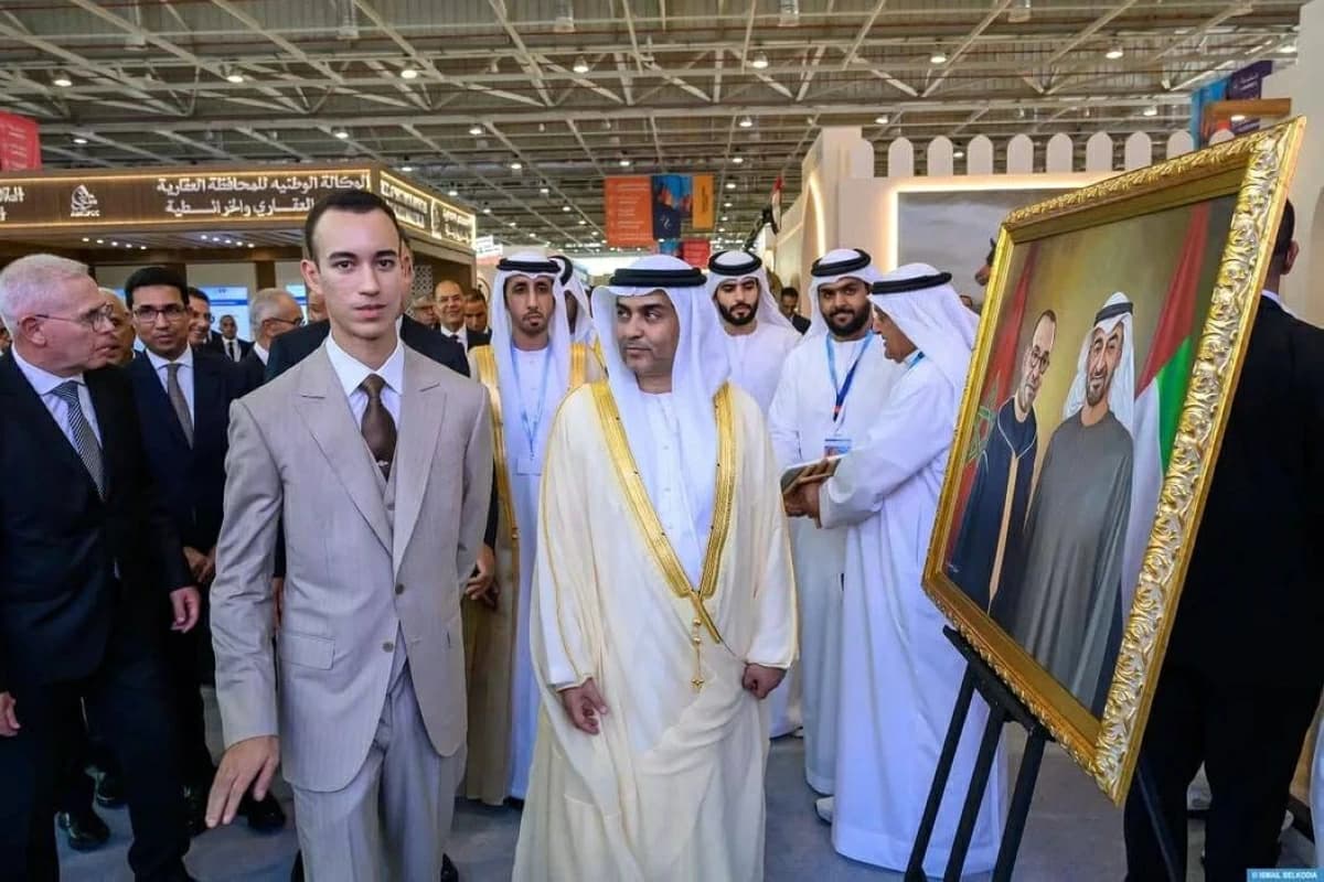 Moroccan Crown Prince Visits Emirati Heritage Exhibit
