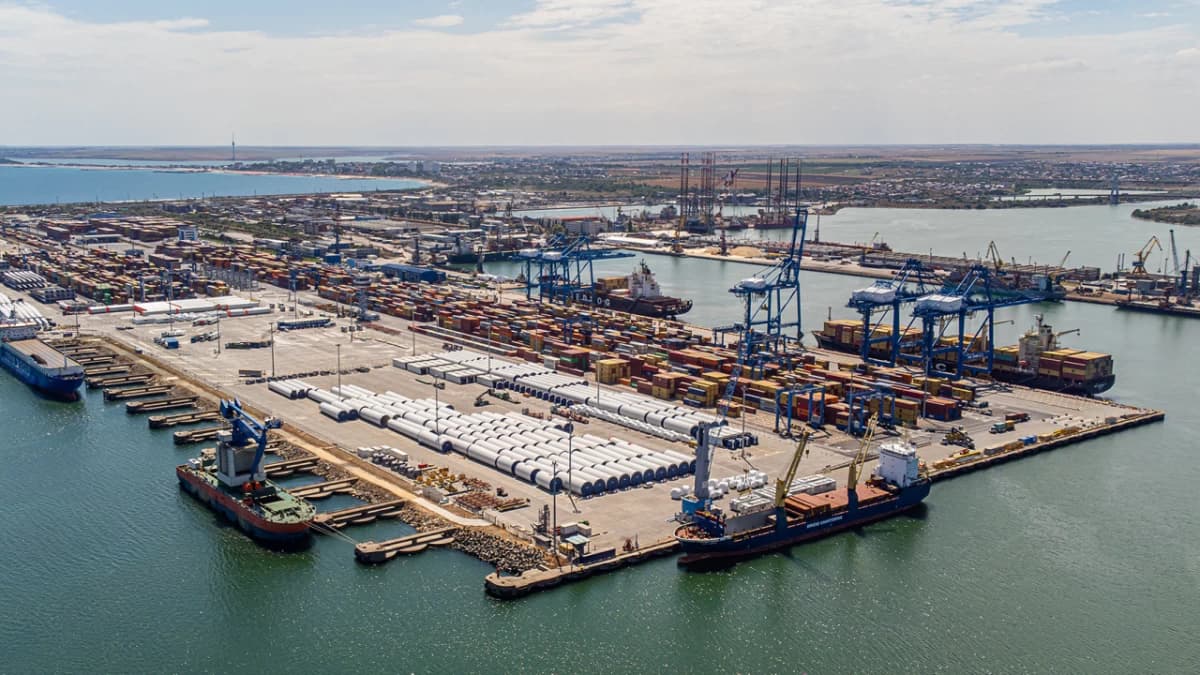 DP World invests 100M euros in Constanța clean energy