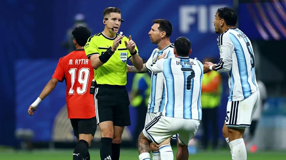 Egypt's disallowed goal against Argentina repeats in Barcelona's net