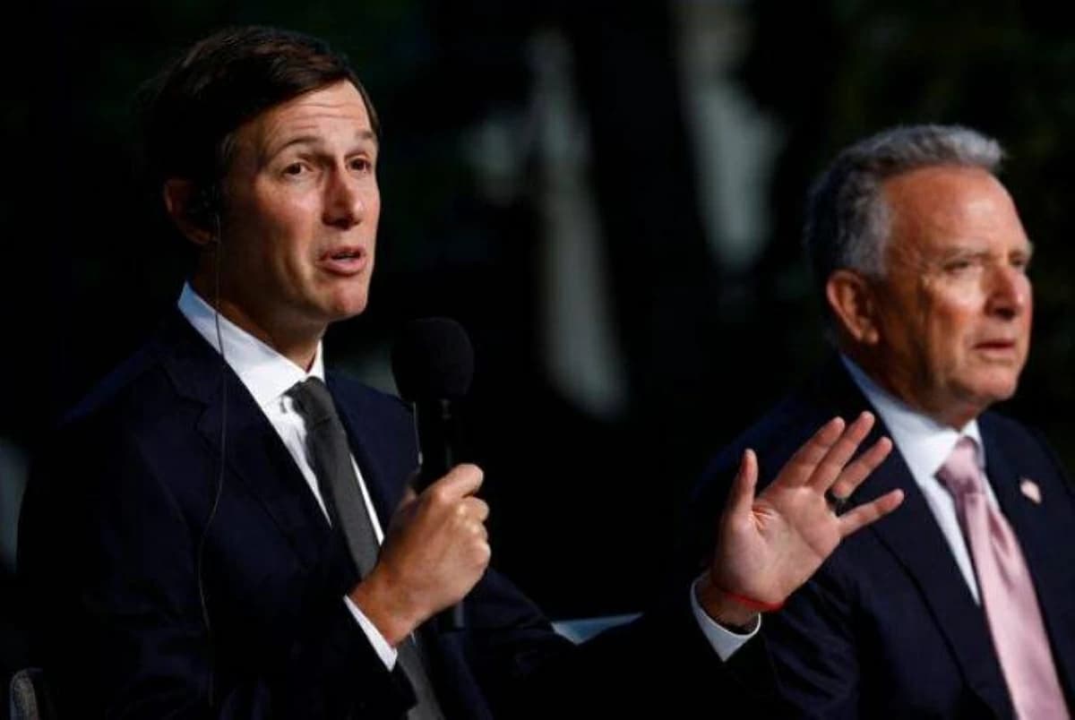 Zelensky discusses peace plan with Wetkov and Kushner
