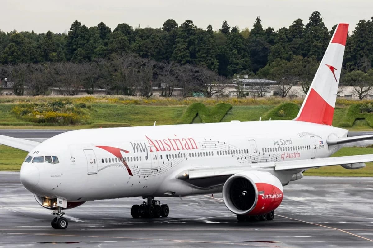 Austrian Airlines Flight Threat from Tel Aviv