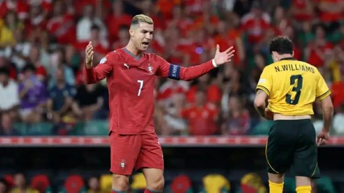 Portugal suspends Ronaldo for 30 days