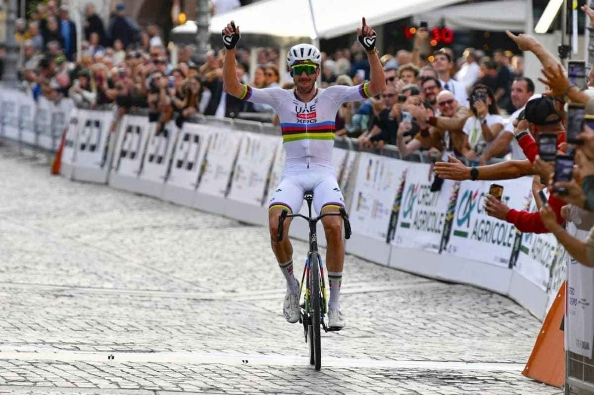 Emirates Cycling Team wins Vento Classic
