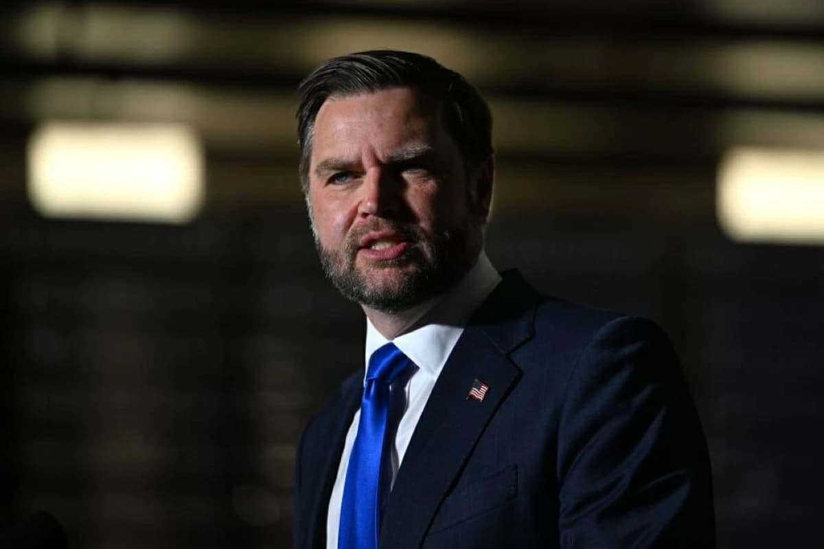 Sa'ar avoids Netanyahu endorsement