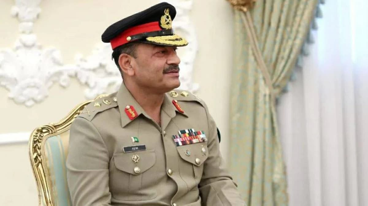 الجيش الباكستاني في طهران لدعم الحل الدبلوماسي