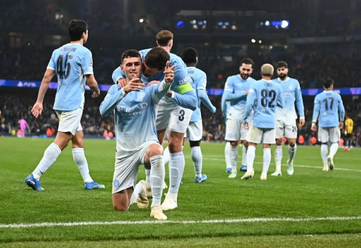 Foden scores three in City win