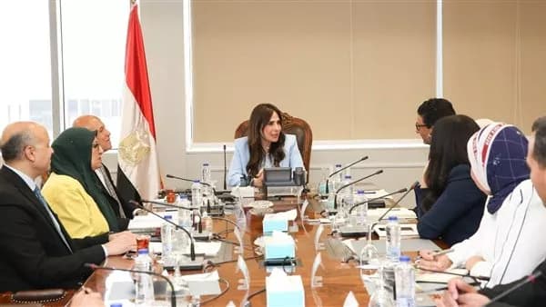 Housing aims to boost IFC desalination collaboration