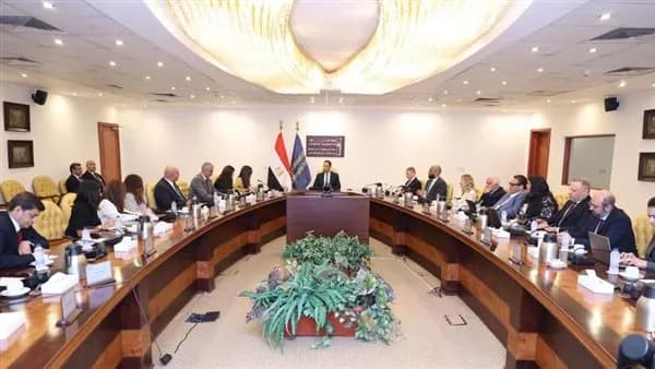 وزير الاتصالات يتيح 270 خدمة حكومية عبر مصر الرقمية