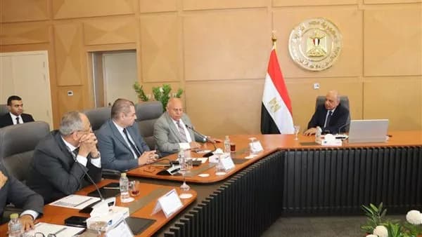 Energy Minister Tracks Efficiency Plan