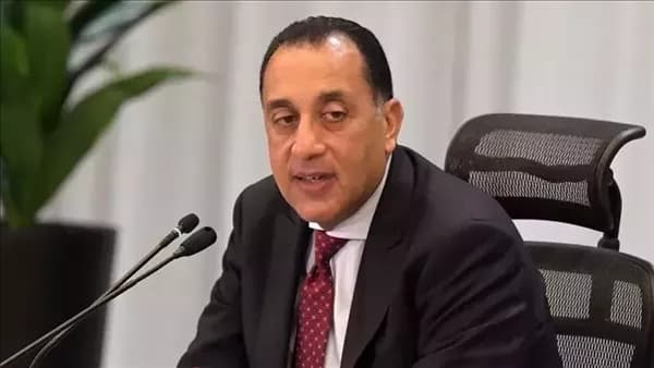 رئيس الوزراء ينشئ منطقة استثمارية في الشروق