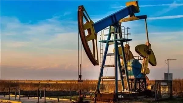 ارتفاع النفط مع غموض حول هرمز