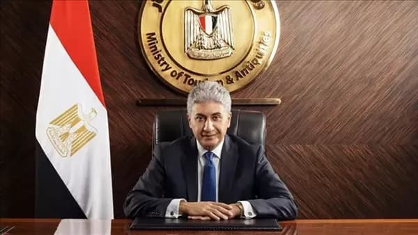 Tourism Minister Updates on Marina Alamein Project