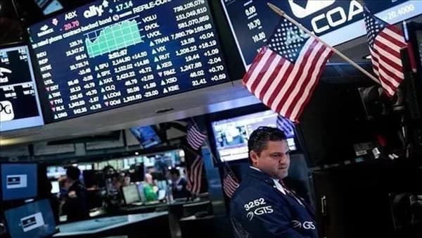 الأسهم الأمريكية تتراجع أسبوعيا بسبب تقلبات السندات