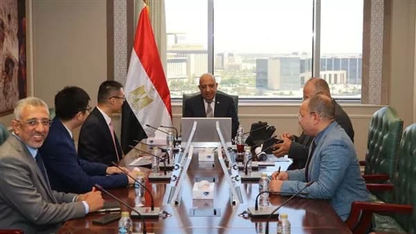 Electricity Minister Updates Energy Battery Project