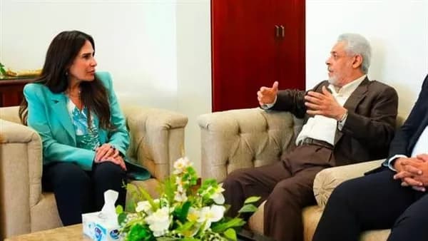 الإسكان تتعاون مع إميا باور لمشاريع الطاقة والمياه