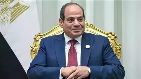 قرار جمهوري بتجديد تعيين رئيس وكالة الفضاء المصرية