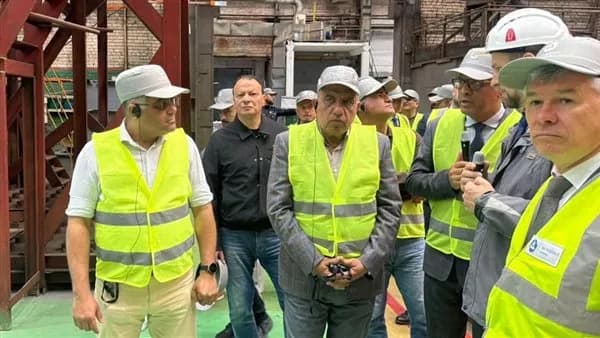 Egypt Minister Discusses Small Reactor Tech