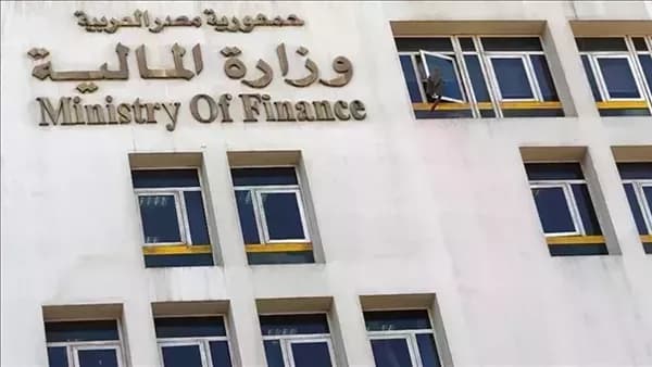 Finance Ministry to clear land in Alexandria and Luxor