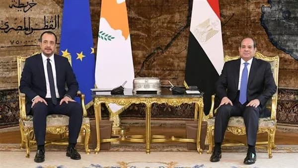 السيسي يؤكد أهمية التعاون مع قبرص في الطاقة والسياحة
